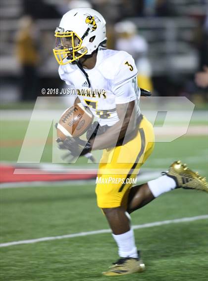Thumbnail 2 in Camden Harmony Grove vs. Glen Rose (AAA 3A 2nd Round Playoff) photogallery.