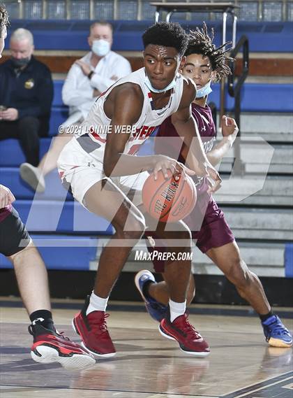 Thumbnail 3 in Fordham Prep vs Achbishop Stepinac (CHSAA Spring Tournament) photogallery.