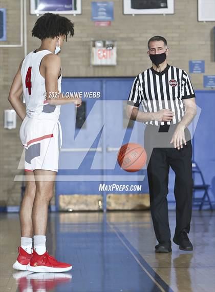 Thumbnail 2 in Fordham Prep vs Achbishop Stepinac (CHSAA Spring Tournament) photogallery.