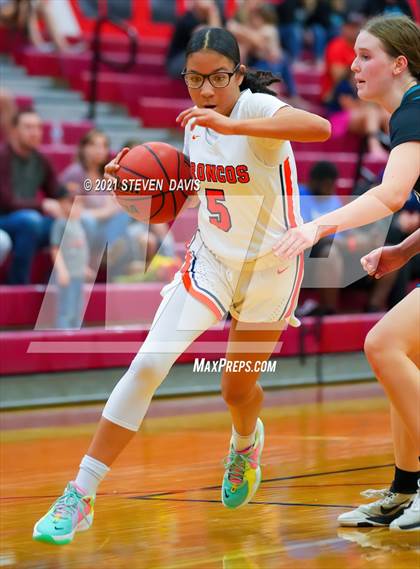 Thumbnail 1 in Poston Butte vs. Highland (Lady Blackhawk Invitational) photogallery.