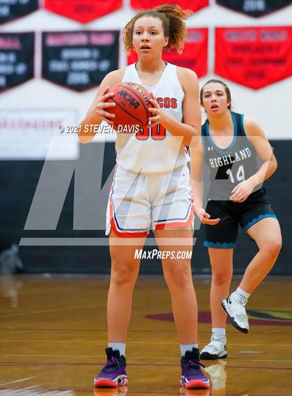Thumbnail 3 in Poston Butte vs. Highland (Lady Blackhawk Invitational) photogallery.