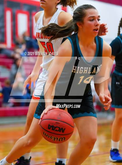 Thumbnail 1 in Poston Butte vs. Highland (Lady Blackhawk Invitational) photogallery.
