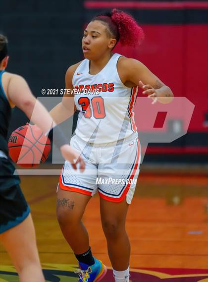 Thumbnail 3 in Poston Butte vs. Highland (Lady Blackhawk Invitational) photogallery.