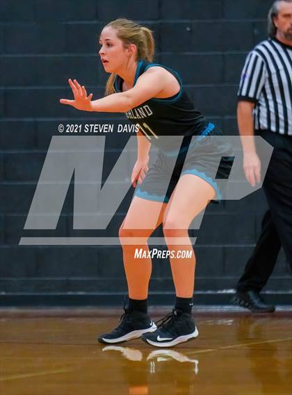 Thumbnail 2 in Poston Butte vs. Highland (Lady Blackhawk Invitational) photogallery.