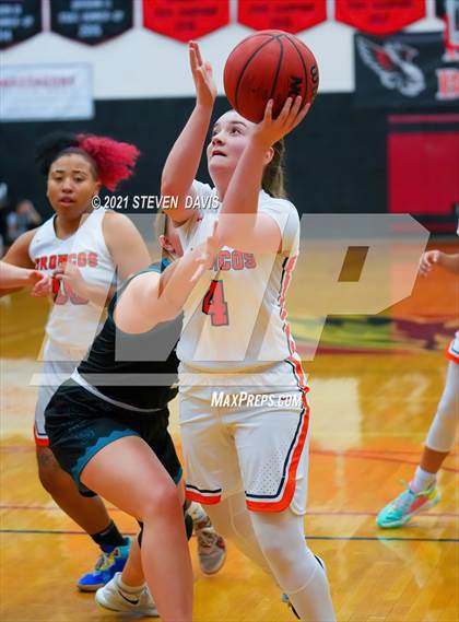Thumbnail 2 in Poston Butte vs. Highland (Lady Blackhawk Invitational) photogallery.