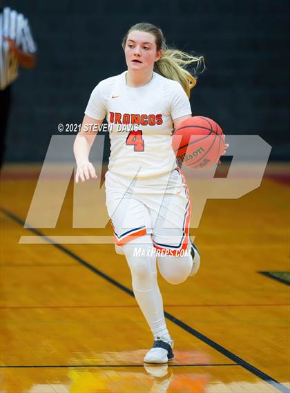 Thumbnail 2 in Poston Butte vs. Highland (Lady Blackhawk Invitational) photogallery.