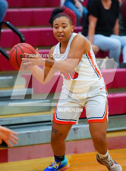 Thumbnail 3 in Poston Butte vs. Highland (Lady Blackhawk Invitational) photogallery.
