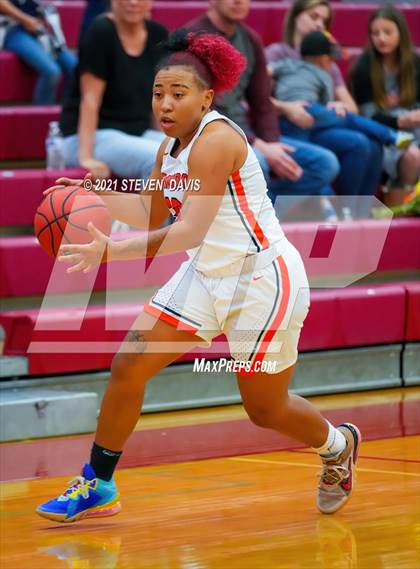 Thumbnail 2 in Poston Butte vs. Highland (Lady Blackhawk Invitational) photogallery.