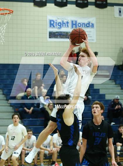 Thumbnail 2 in O'Connor @ Pinnacle photogallery.