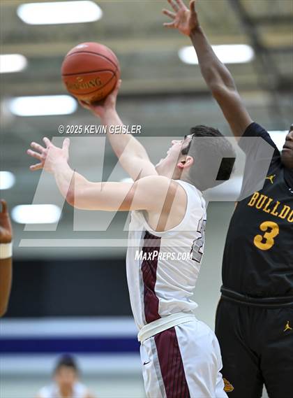 Thumbnail 2 in West Allis Central vs. Westosha Central (WIAA Division 1 Third Round) photogallery.