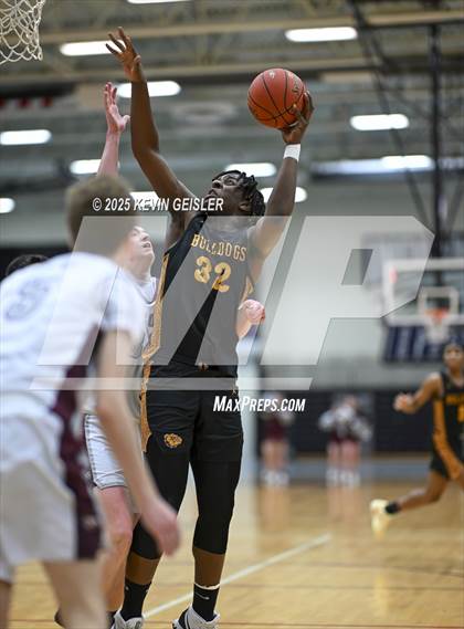 Thumbnail 1 in West Allis Central vs. Westosha Central (WIAA Division 1 Third Round) photogallery.