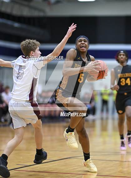 Thumbnail 2 in West Allis Central vs. Westosha Central (WIAA Division 1 Third Round) photogallery.