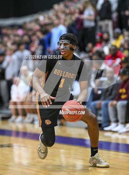 Thumbnail 1 in West Allis Central vs. Westosha Central (WIAA Division 1 Third Round) photogallery.