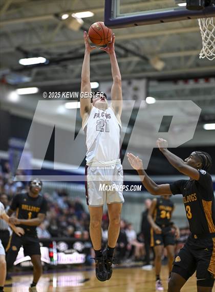 Thumbnail 1 in West Allis Central vs. Westosha Central (WIAA Division 1 Third Round) photogallery.