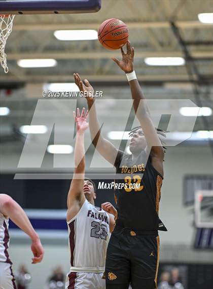 Thumbnail 2 in West Allis Central vs. Westosha Central (WIAA Division 1 Third Round) photogallery.
