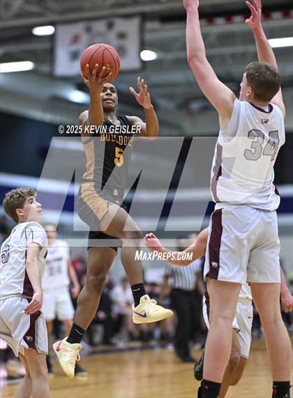 Thumbnail 3 in West Allis Central vs. Westosha Central (WIAA Division 1 Third Round) photogallery.