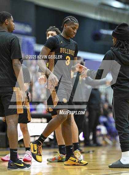 Thumbnail 1 in West Allis Central vs. Westosha Central (WIAA Division 1 Third Round) photogallery.