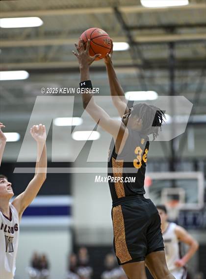 Thumbnail 1 in West Allis Central vs. Westosha Central (WIAA Division 1 Third Round) photogallery.