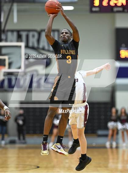 Thumbnail 2 in West Allis Central vs. Westosha Central (WIAA Division 1 Third Round) photogallery.