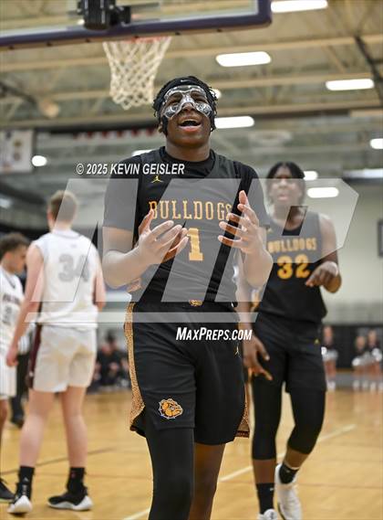 Thumbnail 1 in West Allis Central vs. Westosha Central (WIAA Division 1 Third Round) photogallery.