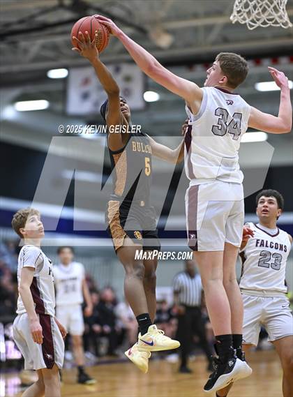 Thumbnail 1 in West Allis Central vs. Westosha Central (WIAA Division 1 Third Round) photogallery.