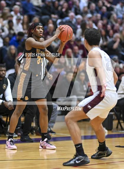 Thumbnail 1 in West Allis Central vs. Westosha Central (WIAA Division 1 Third Round) photogallery.
