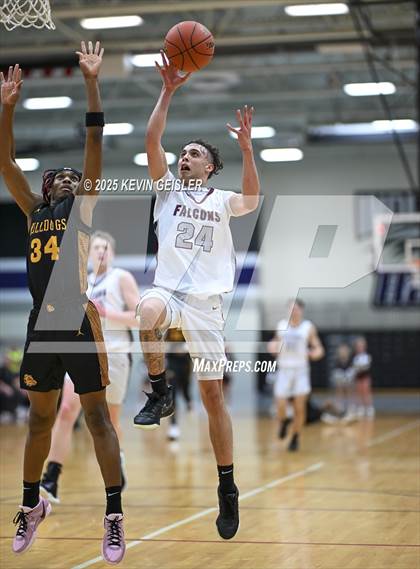 Thumbnail 2 in West Allis Central vs. Westosha Central (WIAA Division 1 Third Round) photogallery.
