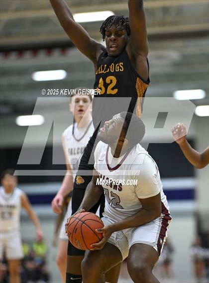 Thumbnail 2 in West Allis Central vs. Westosha Central (WIAA Division 1 Third Round) photogallery.