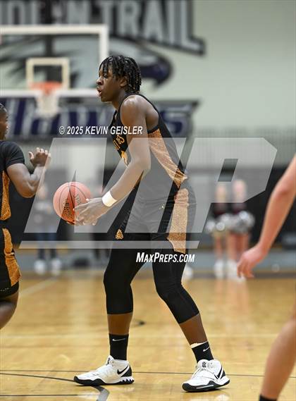 Thumbnail 2 in West Allis Central vs. Westosha Central (WIAA Division 1 Third Round) photogallery.