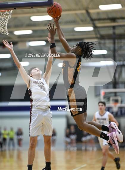 Thumbnail 3 in West Allis Central vs. Westosha Central (WIAA Division 1 Third Round) photogallery.