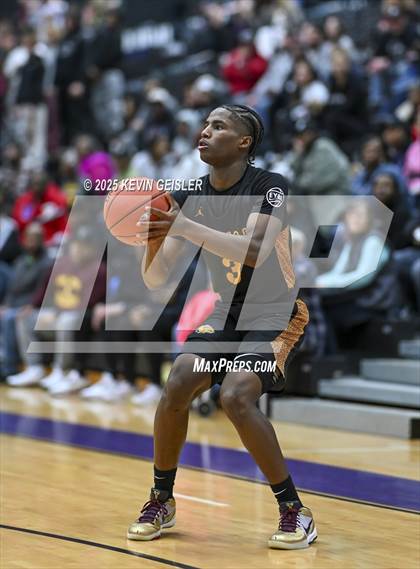 Thumbnail 3 in West Allis Central vs. Westosha Central (WIAA Division 1 Third Round) photogallery.