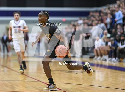 Thumbnail 2 in West Allis Central vs. Westosha Central (WIAA Division 1 Third Round) photogallery.