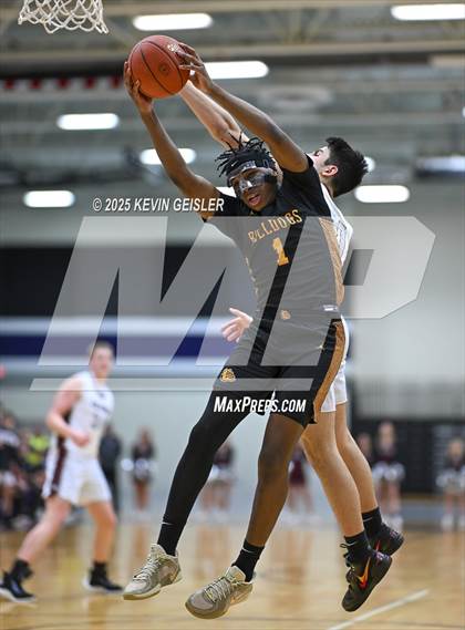 Thumbnail 1 in West Allis Central vs. Westosha Central (WIAA Division 1 Third Round) photogallery.