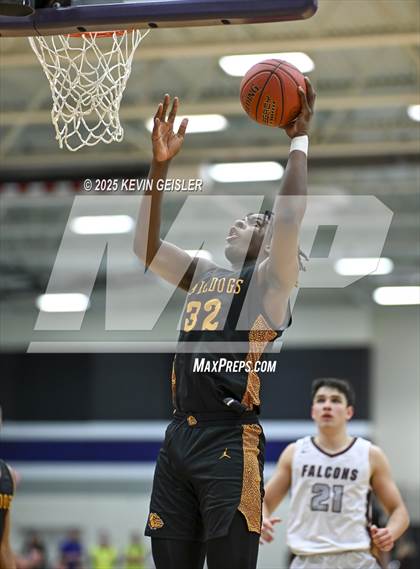Thumbnail 2 in West Allis Central vs. Westosha Central (WIAA Division 1 Third Round) photogallery.