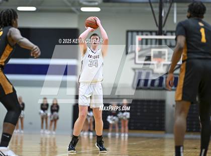 Thumbnail 1 in West Allis Central vs. Westosha Central (WIAA Division 1 Third Round) photogallery.