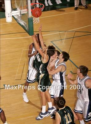 Thumbnail 2 in La Costa Canyon vs. Loyola (Torrey Pines Holiday Prep Classic) photogallery.
