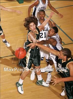 Thumbnail 1 in La Costa Canyon vs. Loyola (Torrey Pines Holiday Prep Classic) photogallery.
