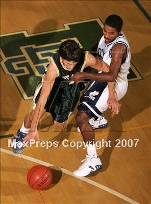 Thumbnail 1 in La Costa Canyon vs. Loyola (Torrey Pines Holiday Prep Classic) photogallery.
