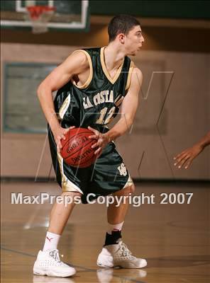 Thumbnail 2 in La Costa Canyon vs. Loyola (Torrey Pines Holiday Prep Classic) photogallery.