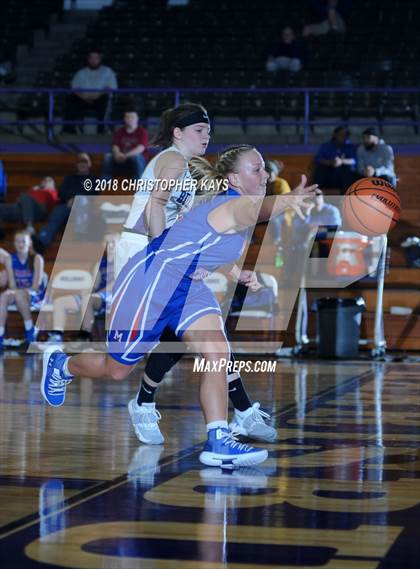 Thumbnail 1 in Massac County @ Harrisburg photogallery.