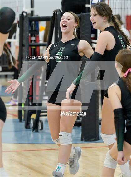 Thumbnail 1 in El Camino vs. Tanque Verde (Nike TOC Southwest) photogallery.