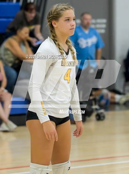 Thumbnail 3 in El Camino vs. Tanque Verde (Nike TOC Southwest) photogallery.