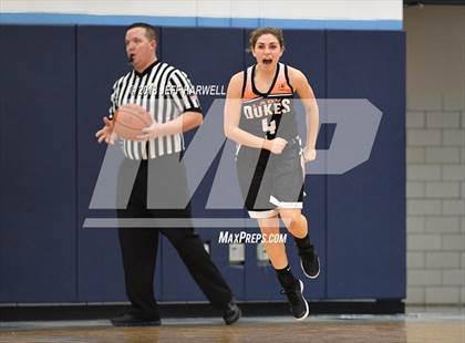 Thumbnail 2 in Louisville vs. Marlington photogallery.