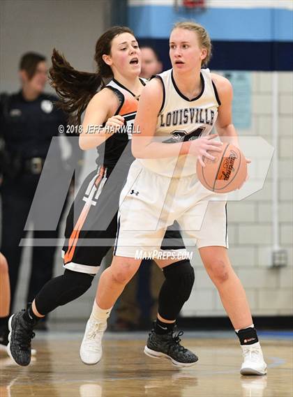 Thumbnail 2 in Louisville vs. Marlington photogallery.