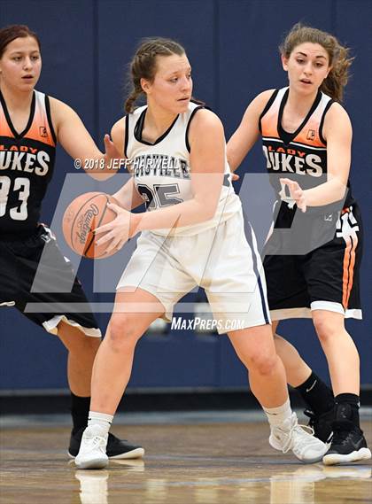 Thumbnail 2 in Louisville vs. Marlington photogallery.