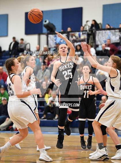 Thumbnail 2 in Louisville vs. Marlington photogallery.