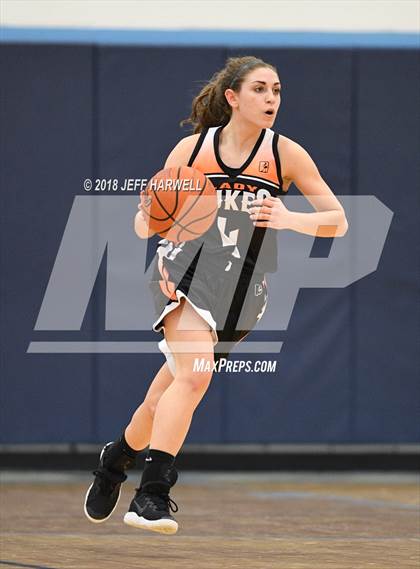 Thumbnail 3 in Louisville vs. Marlington photogallery.