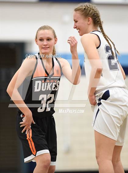 Thumbnail 2 in Louisville vs. Marlington photogallery.