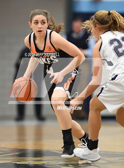 Thumbnail 1 in Louisville vs. Marlington photogallery.
