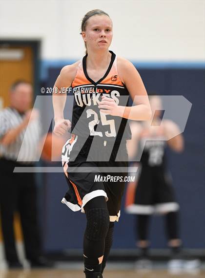 Thumbnail 3 in Louisville vs. Marlington photogallery.